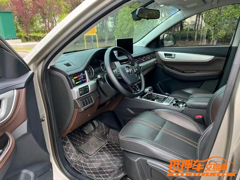 盐城19年东风景逸4