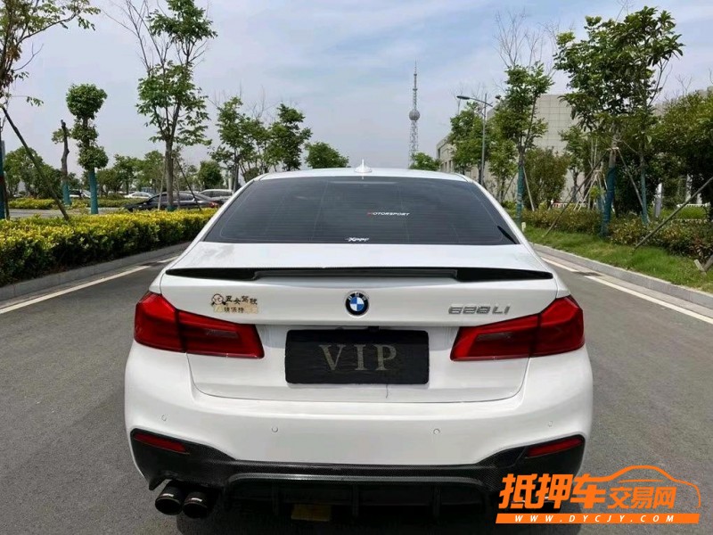 盐城17年宝马5系9