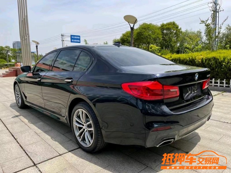 盐城19年宝马5系9