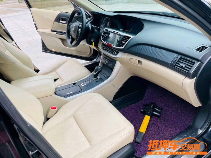 深圳14年本田雅阁6