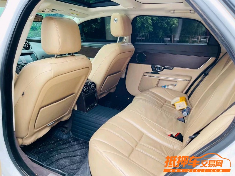 深圳14年捷豹XJL7