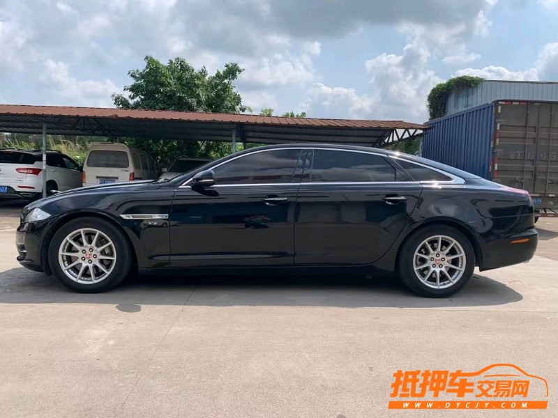 中山14年捷豹XJL3
