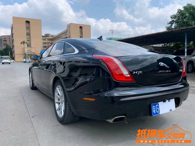 中山14年捷豹XJL5