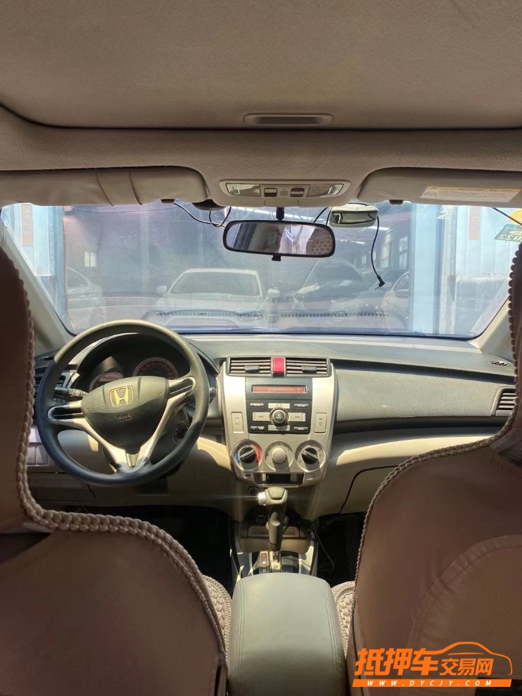 青岛10年本田锋范4