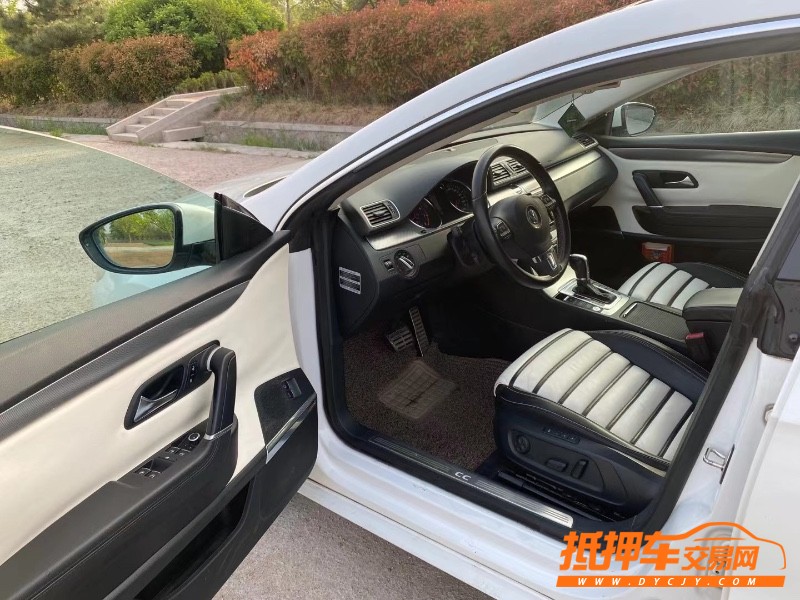 青岛13年大众CC7