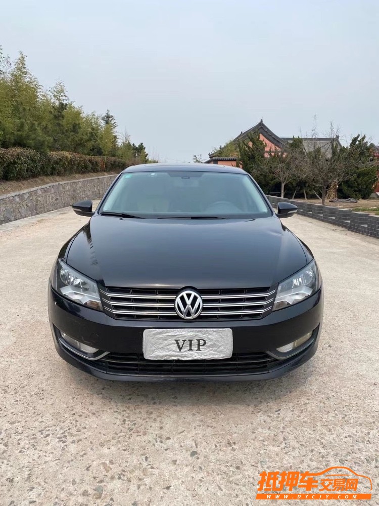 青岛14年大众帕萨特1