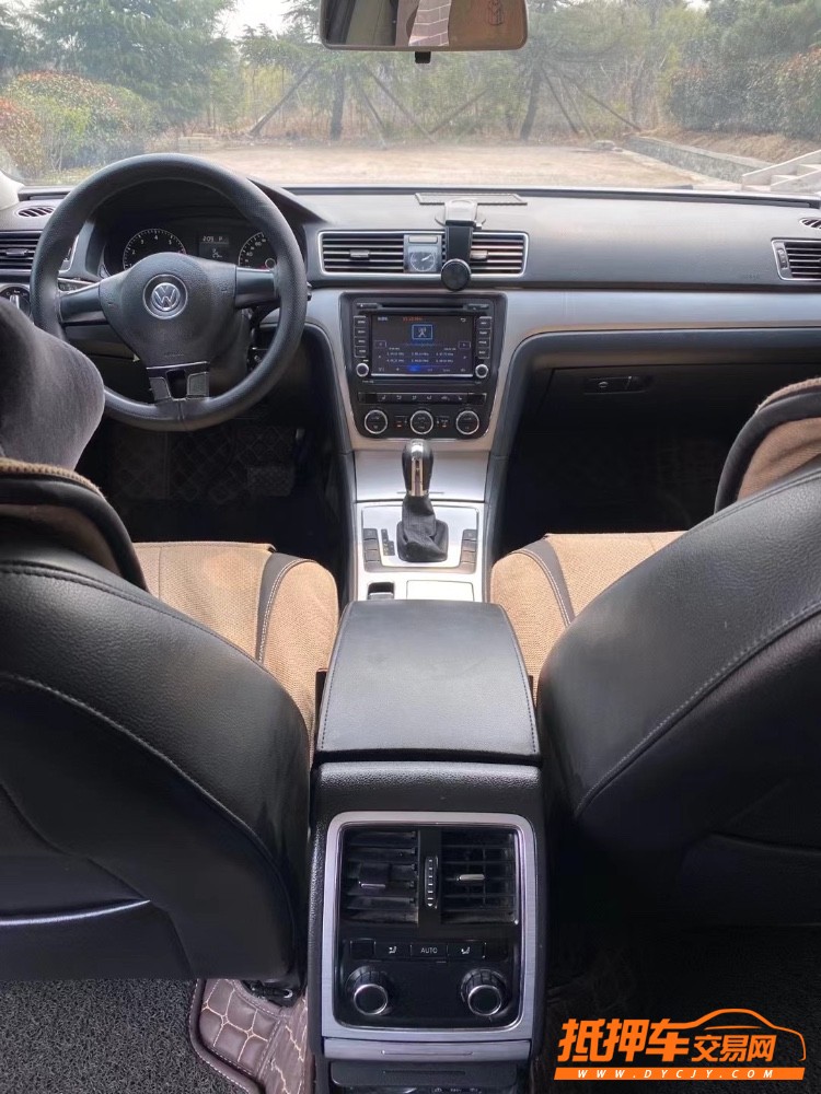 青岛14年大众帕萨特2