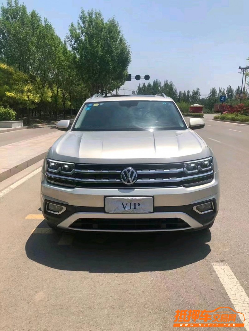 潍坊17年大众途昂1