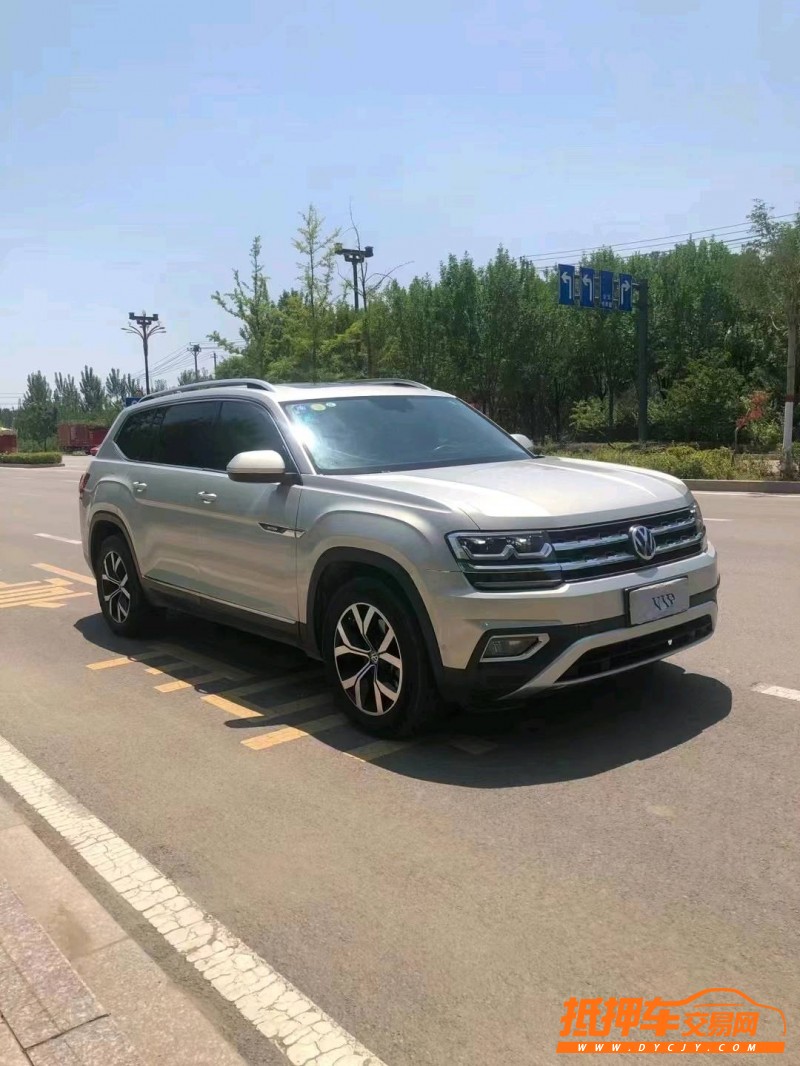 潍坊17年大众途昂2