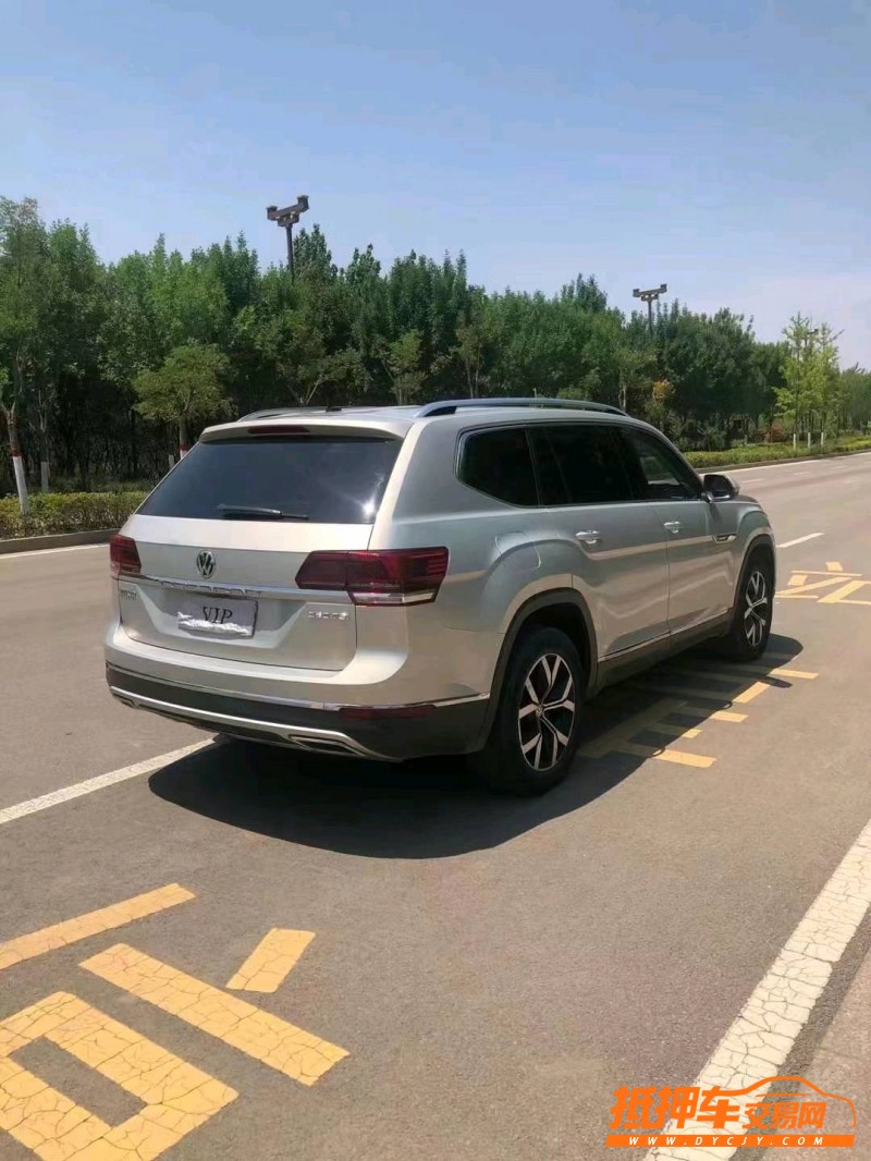 潍坊17年大众途昂4