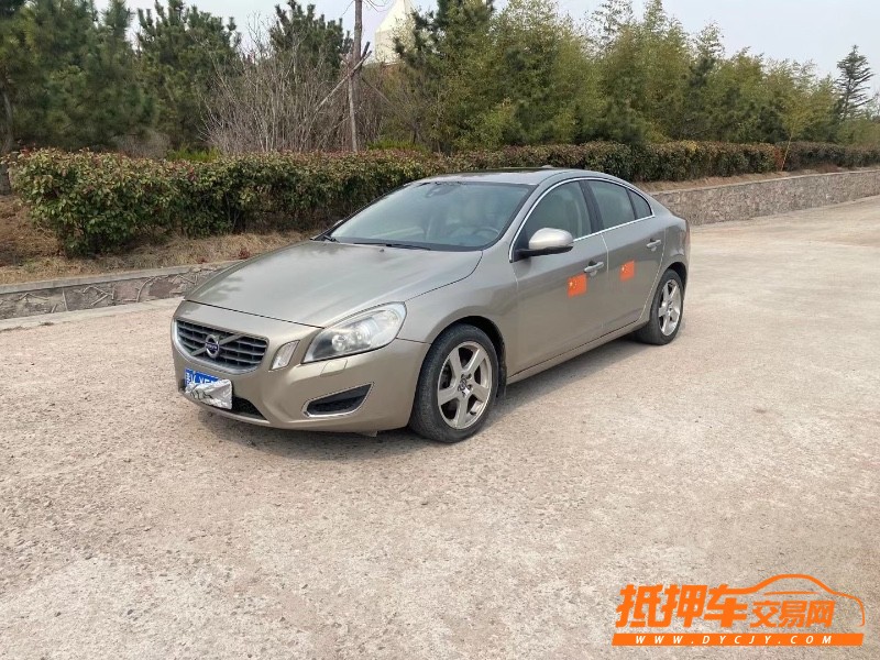 青島12年沃爾沃S60L6