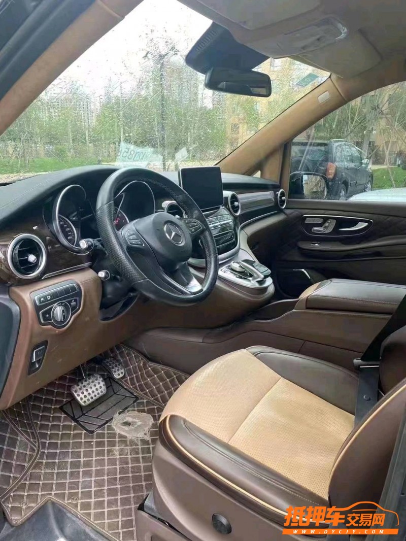 烟台18年奔驰V6