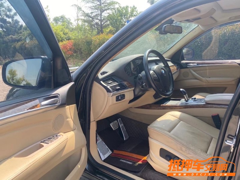 青岛09年宝马X55