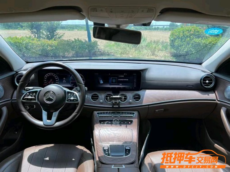 盐城19年奔驰E8