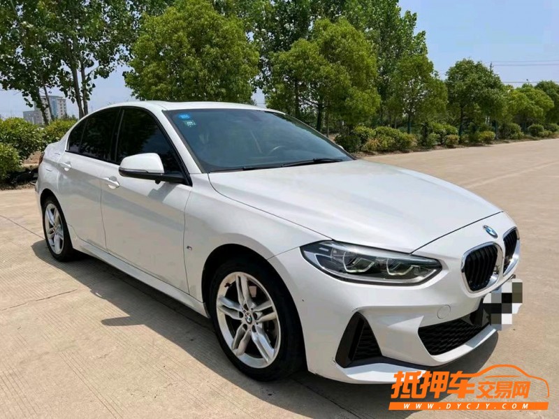盐城19年宝马1系8