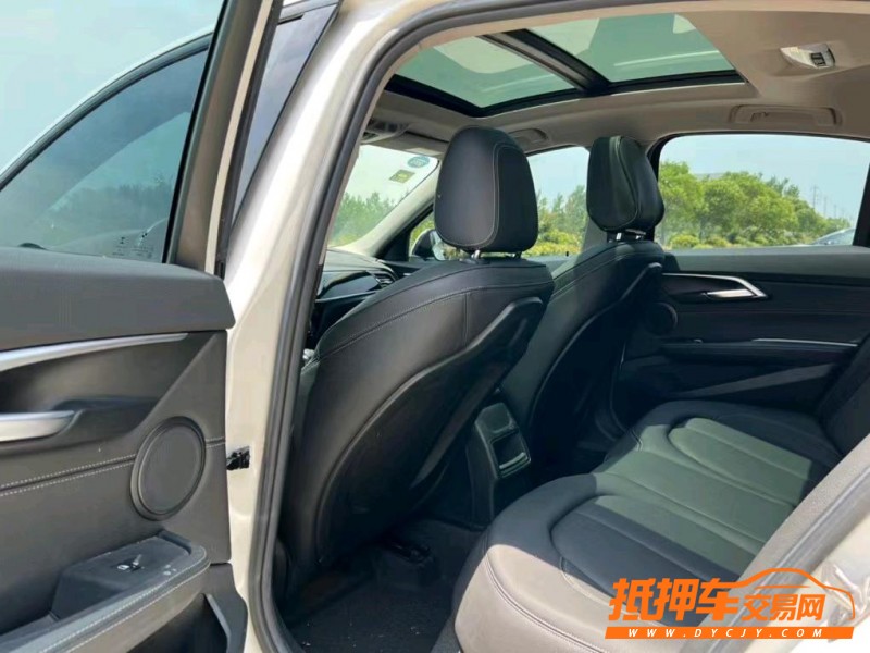 盐城19年宝马1系3