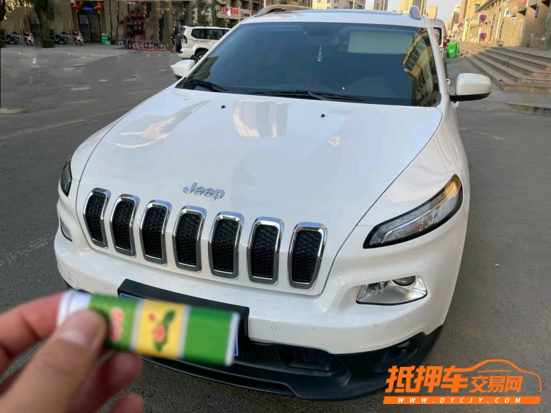 通遼17年Jeep自由光1