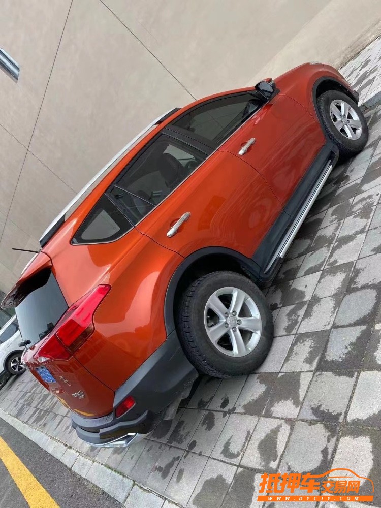 營口14年豐田RAV4榮放8