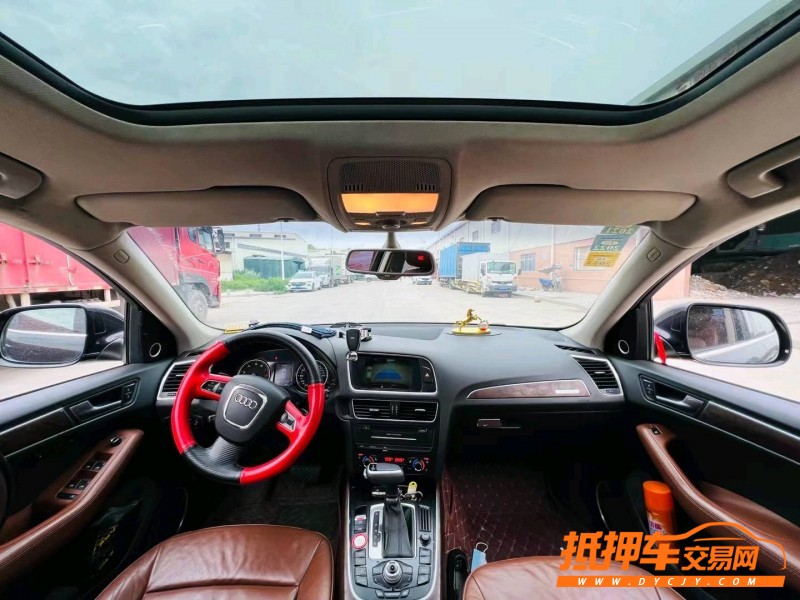 东莞10年奥迪Q56