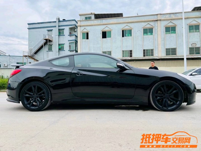 东莞11年现代劳恩斯酷派8