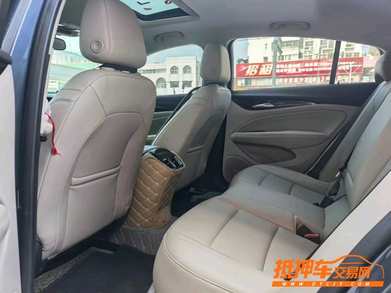 徐州21年别克昂科威8
