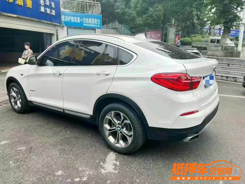 岳陽17年寶馬X44