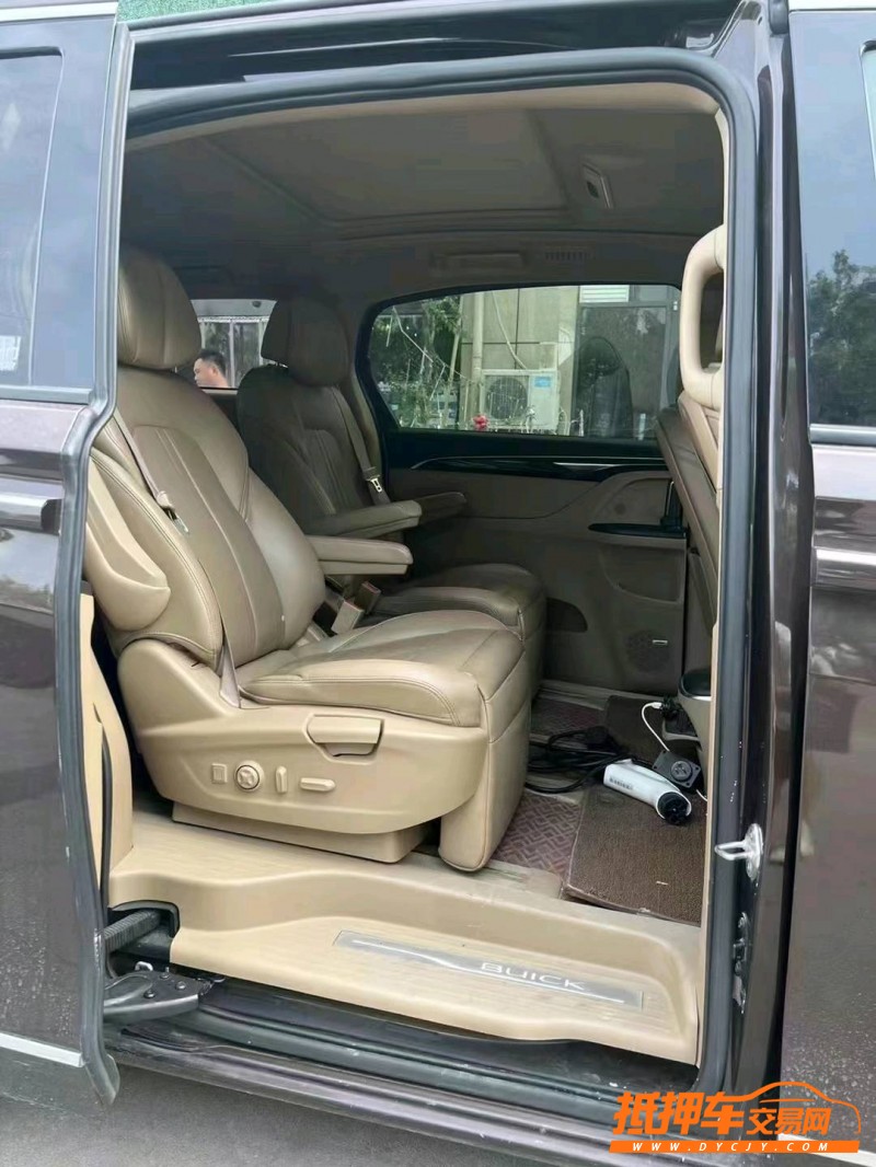 烟台17年别克GL83