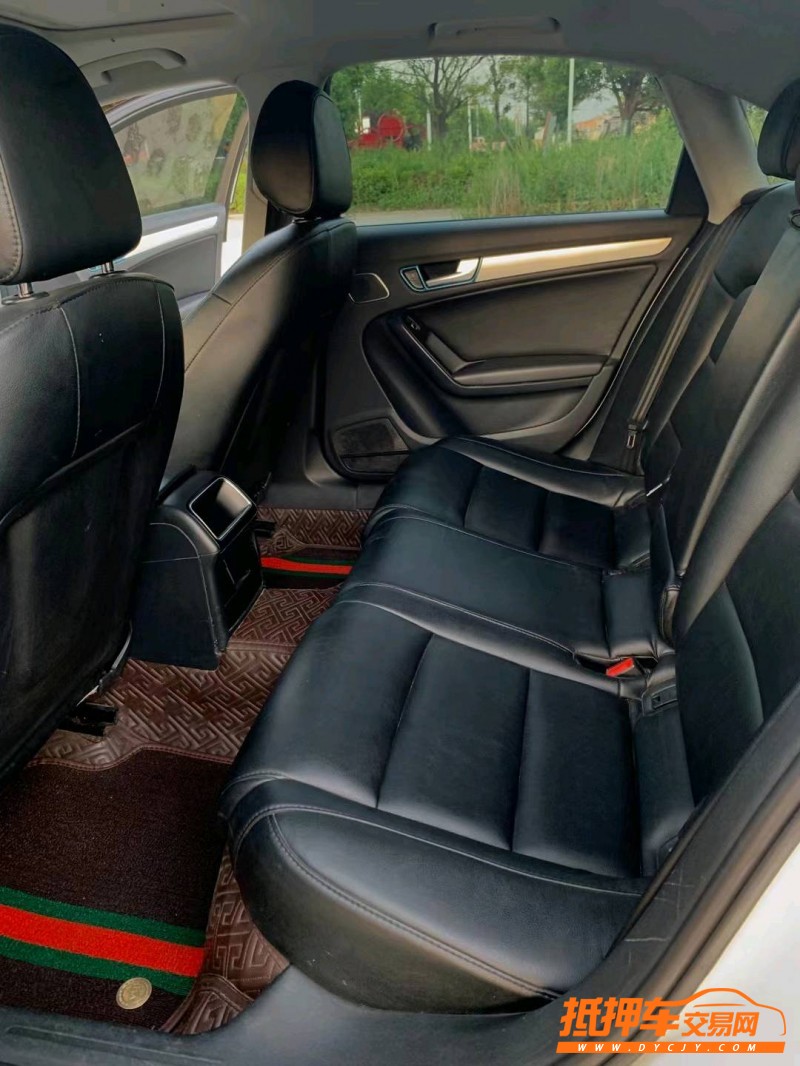 徐州13年奥迪A4L4