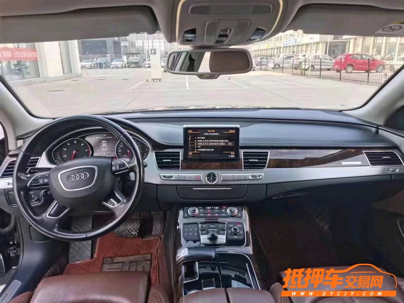 保定17年奧迪A8L3