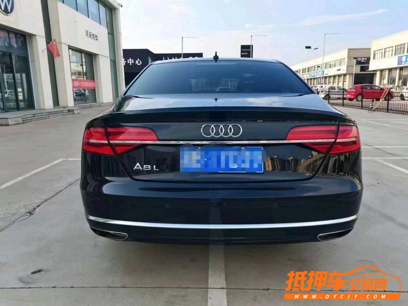 保定17年奧迪A8L1
