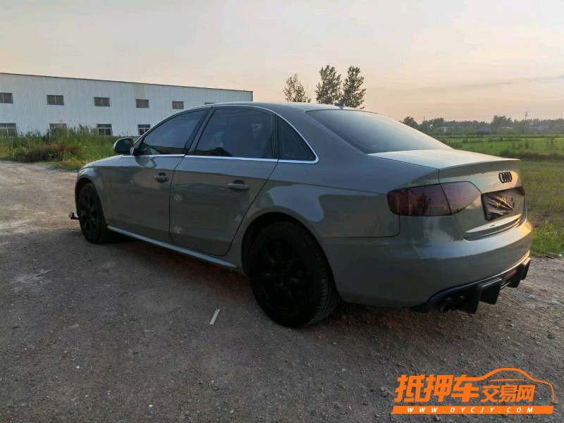 蚌埠13年奧迪A4L8