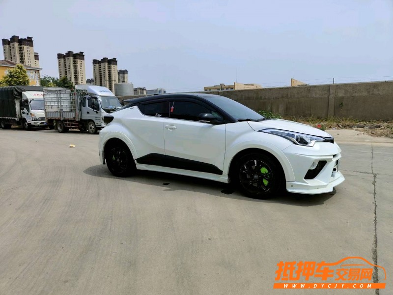 北京21年丰田CHR2