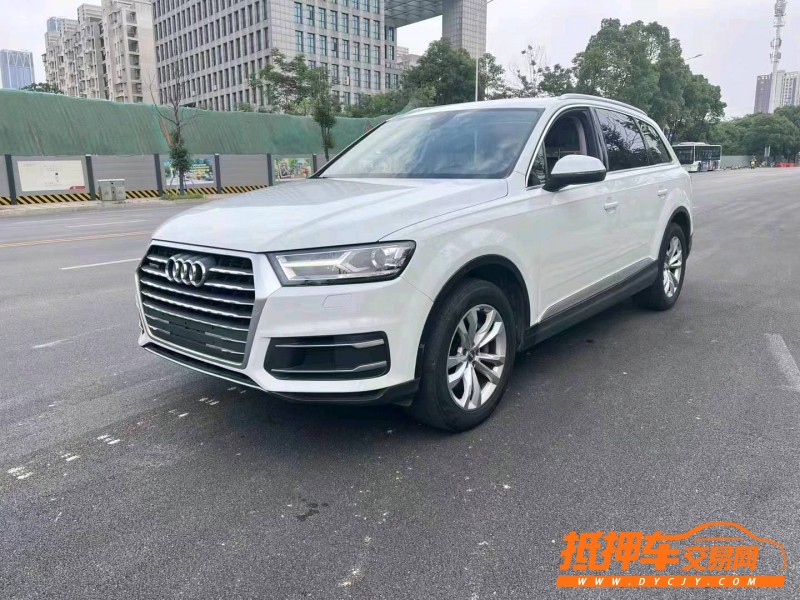 常德17年奧迪Q73