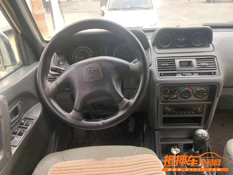 濟南12年獵豹汽車黑金剛2