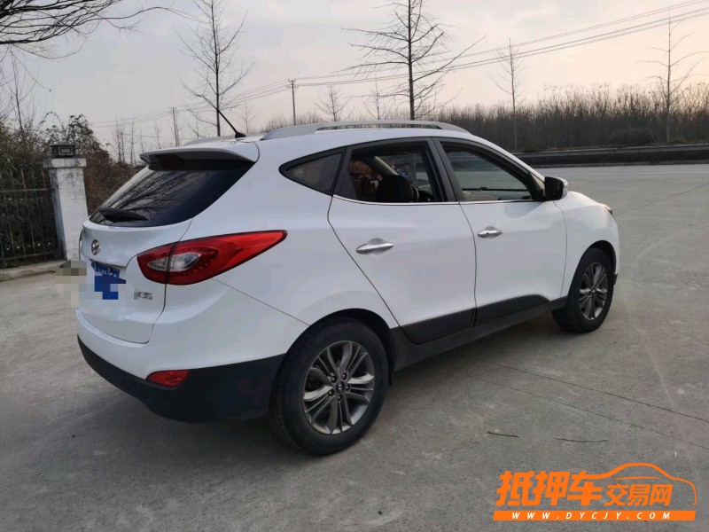 徐州17年现代ix352