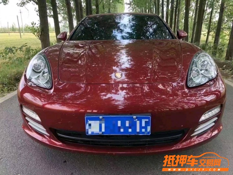潍坊11年保时捷帕拉梅拉1