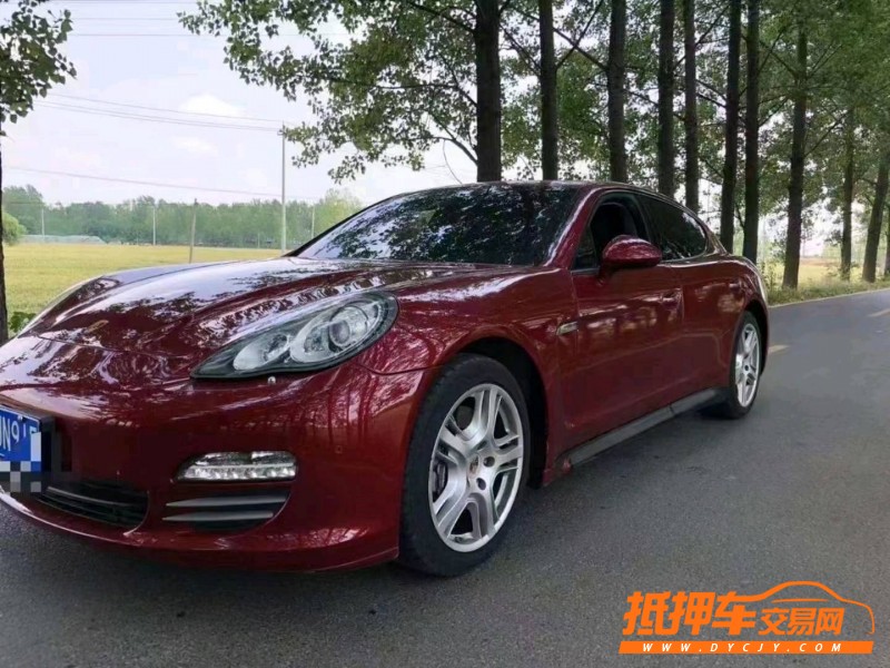 潍坊11年保时捷帕拉梅拉2