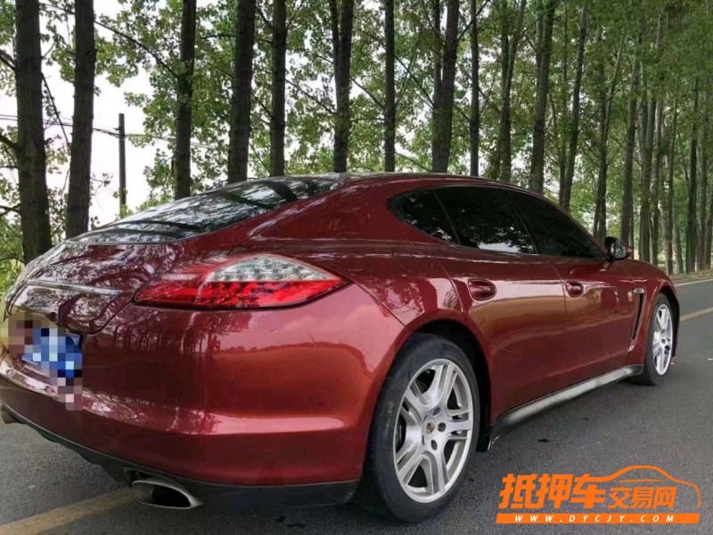 潍坊11年保时捷帕拉梅拉4