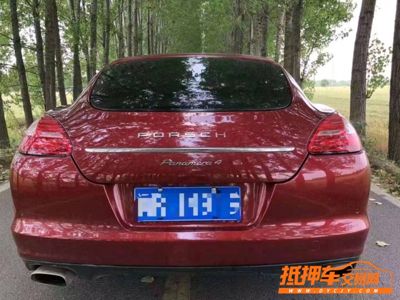 潍坊11年保时捷帕拉梅拉9