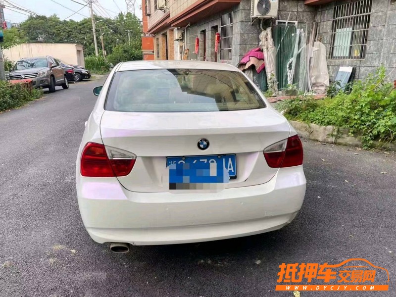 金華09年寶馬3系4