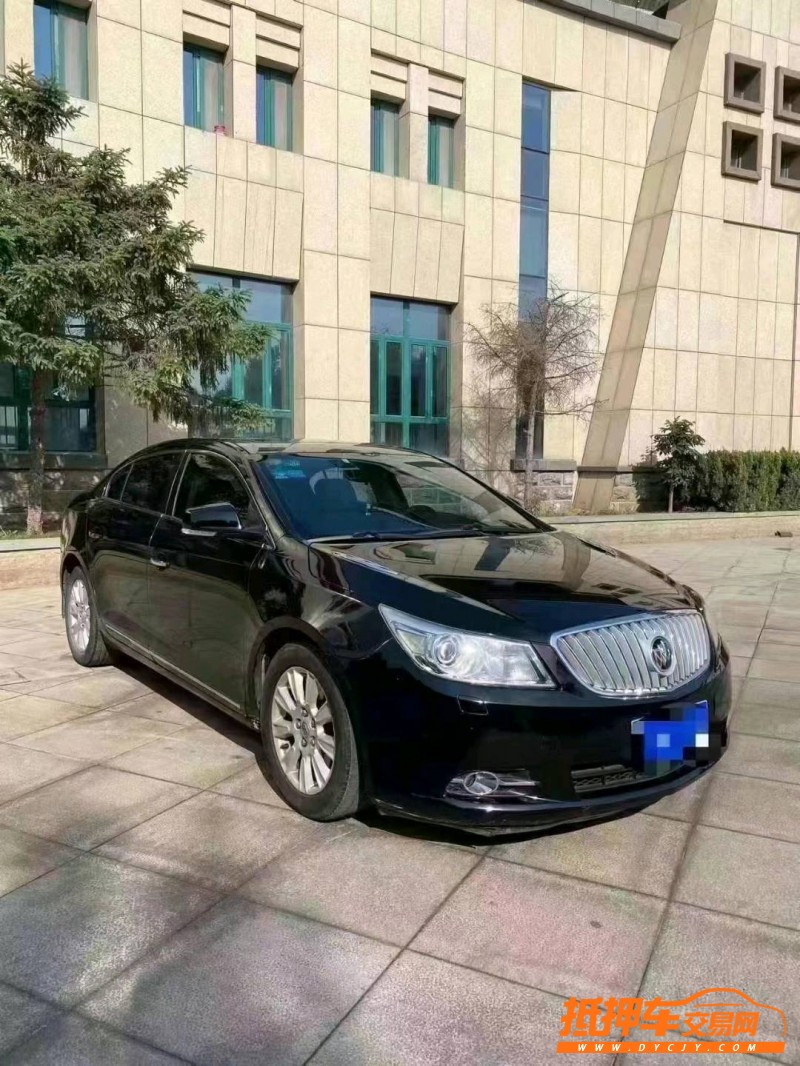 潍坊12年别克君越2