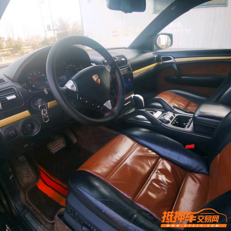 徐州10年保时捷卡宴6