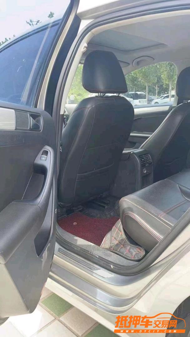 潍坊15年大众速腾3