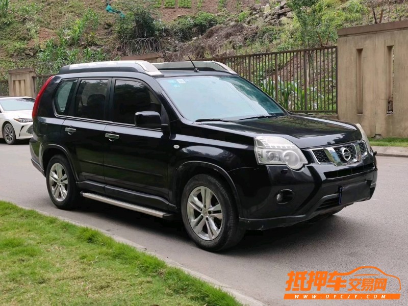 重慶12年日產奇駿2