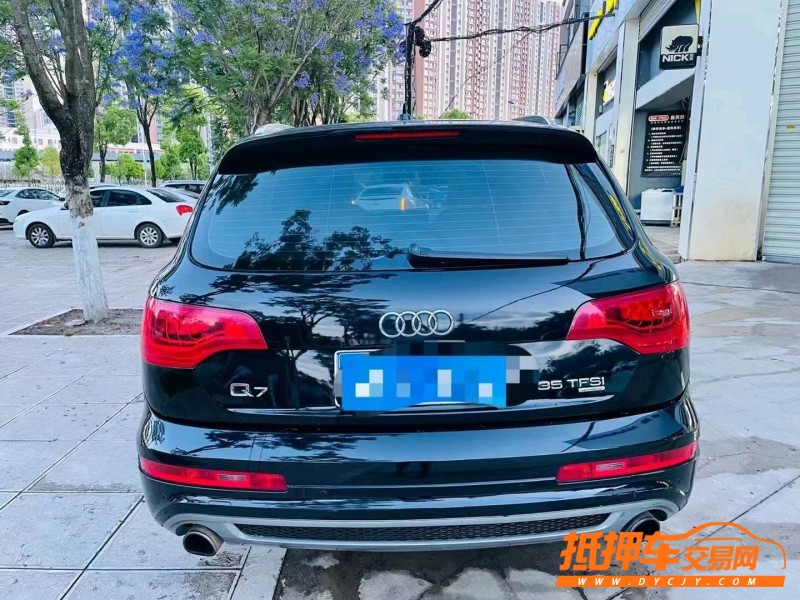 昆明15年奧迪Q76