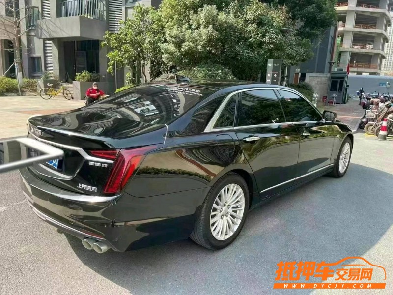 鄂州20年凱迪拉克CT67
