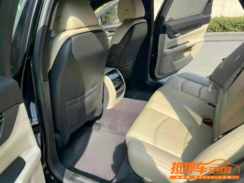 鄂州20年凱迪拉克CT68