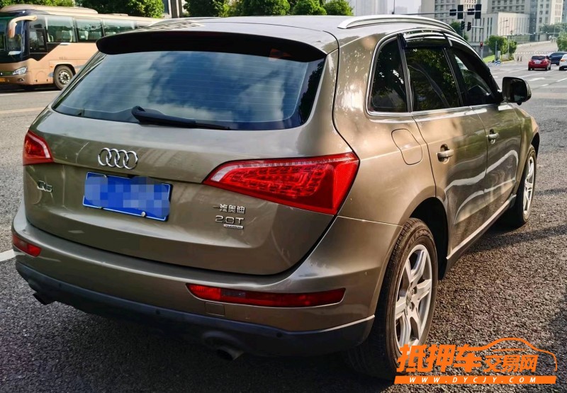 重慶13年奧迪Q55