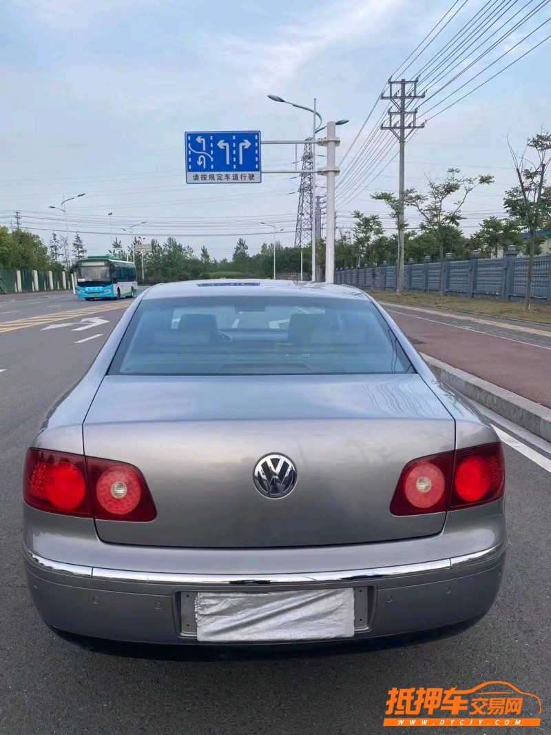 北京10年大众辉腾2