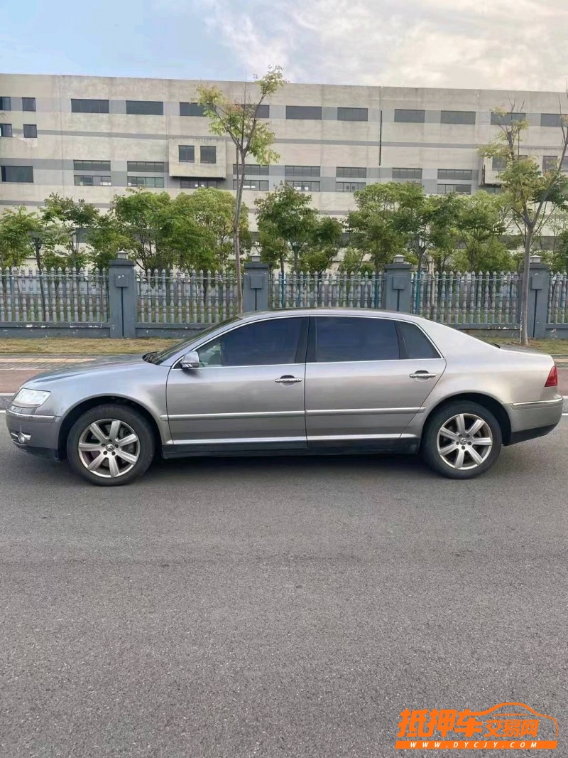 北京10年大众辉腾6